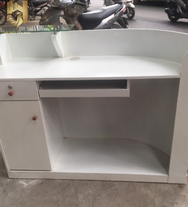 Quầy thu ngân mẫu 2 