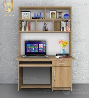 Bàn học mẫu 4